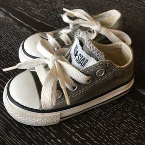 Grey toddler converse